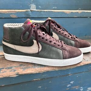 Nike Blazer SB Elite "Rasta Ants" Style 334106-321.
2009.